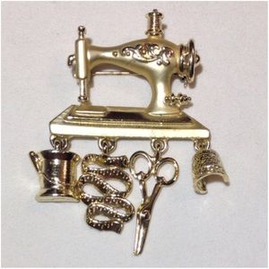 Sewing Machine Brooch With Attached Charms